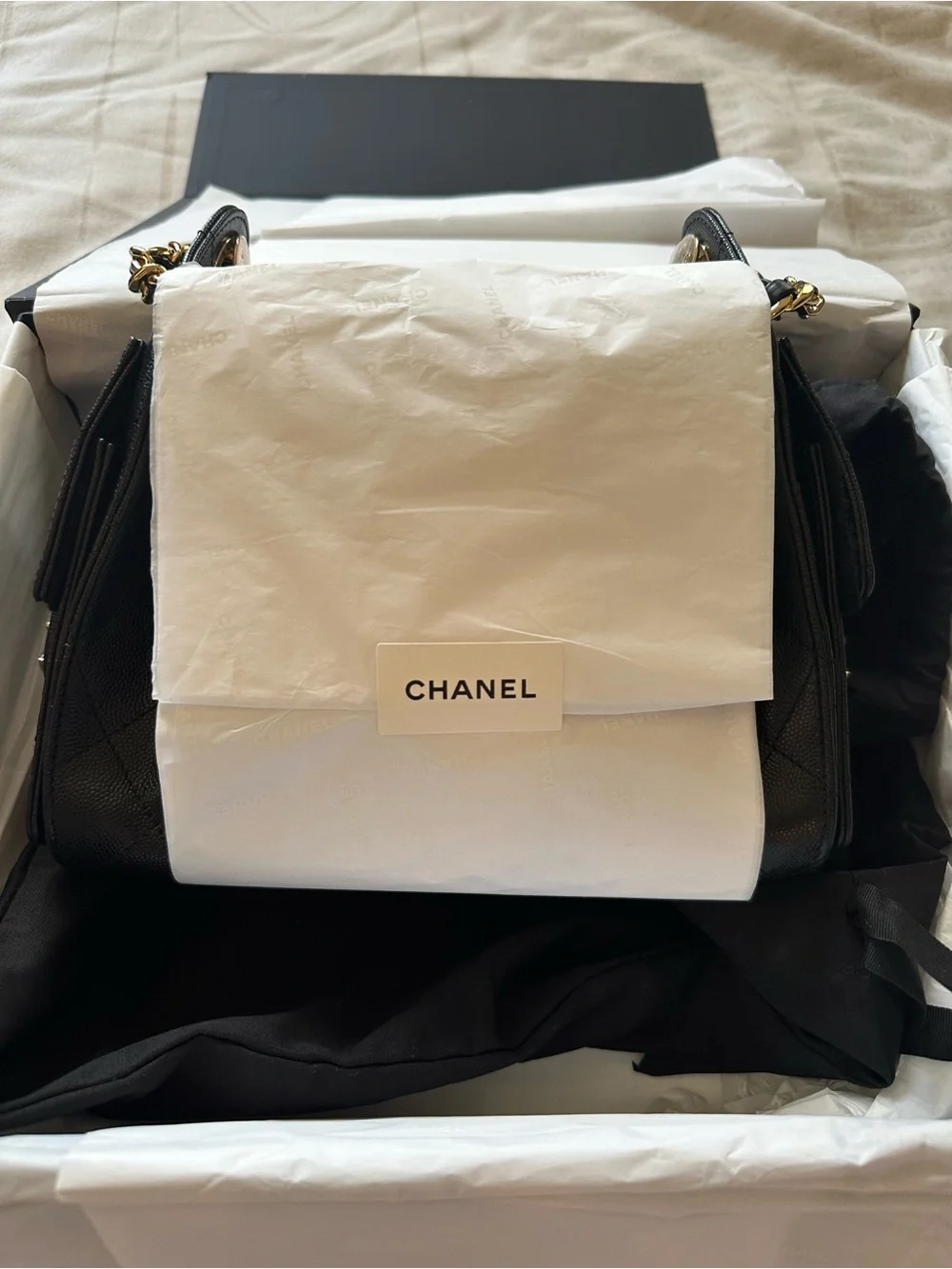 CHANEL 25 mini Black Quilted Leather Shoulder Bag with shinny Gold hardware